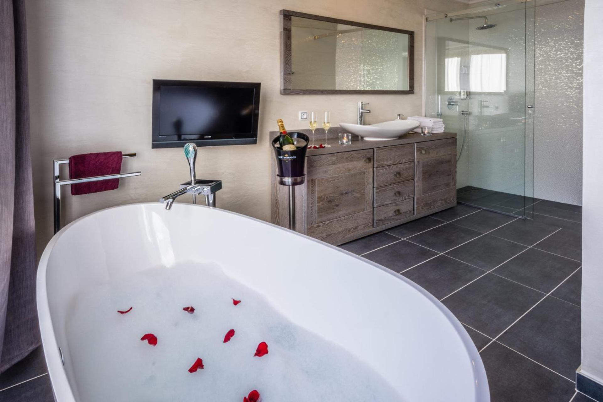 Wellness Hotel V Nebi Корженов Екстер'єр фото
